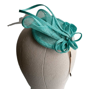 Fascinator Lola, die kecke - behütet - hutwelt